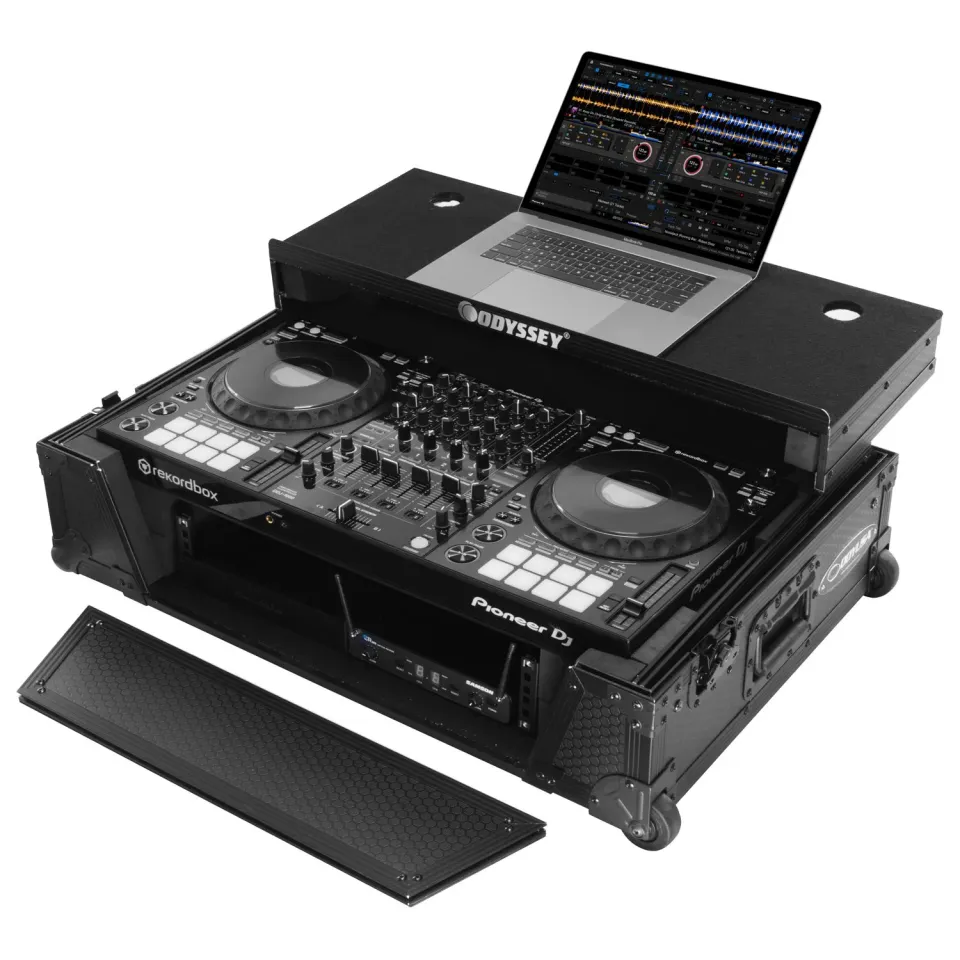 odyssey-industrial-board-ddj-1000-flight-case-glide-2u image 1