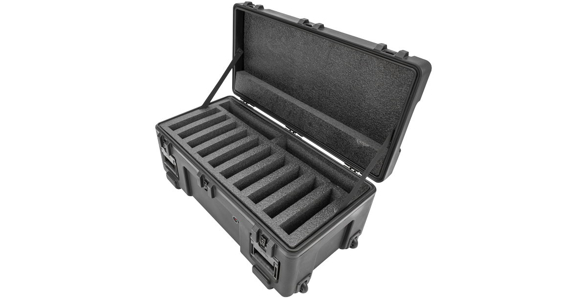 skb-rseries-3517-14-valise-10-laptops-noir image 3