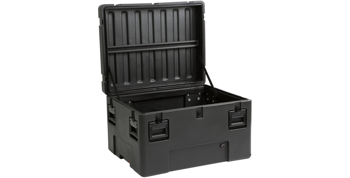 skb-rseries-3426-19-mallette-tanche-noire-vide-roulettes image 1