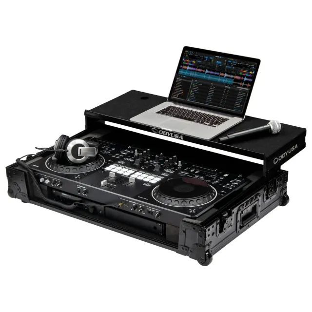 odyssey-black-label-ddj-rev5-flight-case-1u-laptop-roulettes image 1