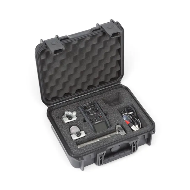 skb-iseries-1209-4-valise-rigide-tanche-noire image 1