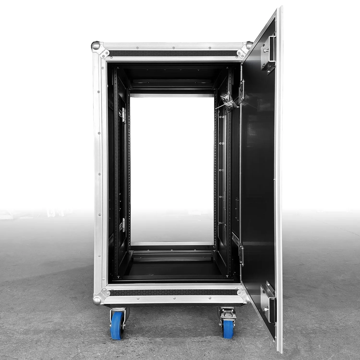 odyssey-industrial-board-slam-rack-20u-shockmount-roulettes image 6