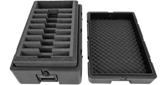 skb-rseries-3018-12-valise-rigide-8-laptops-noir image 1