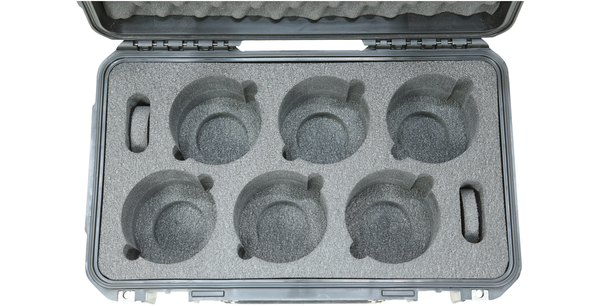 skb-iseries-2011-8-valise-objectifs-noir-mousse-pr-d-coup-e image 4