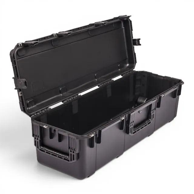 skb-iseries-4213-12-valise-tanche-noire-vide-norme image 1