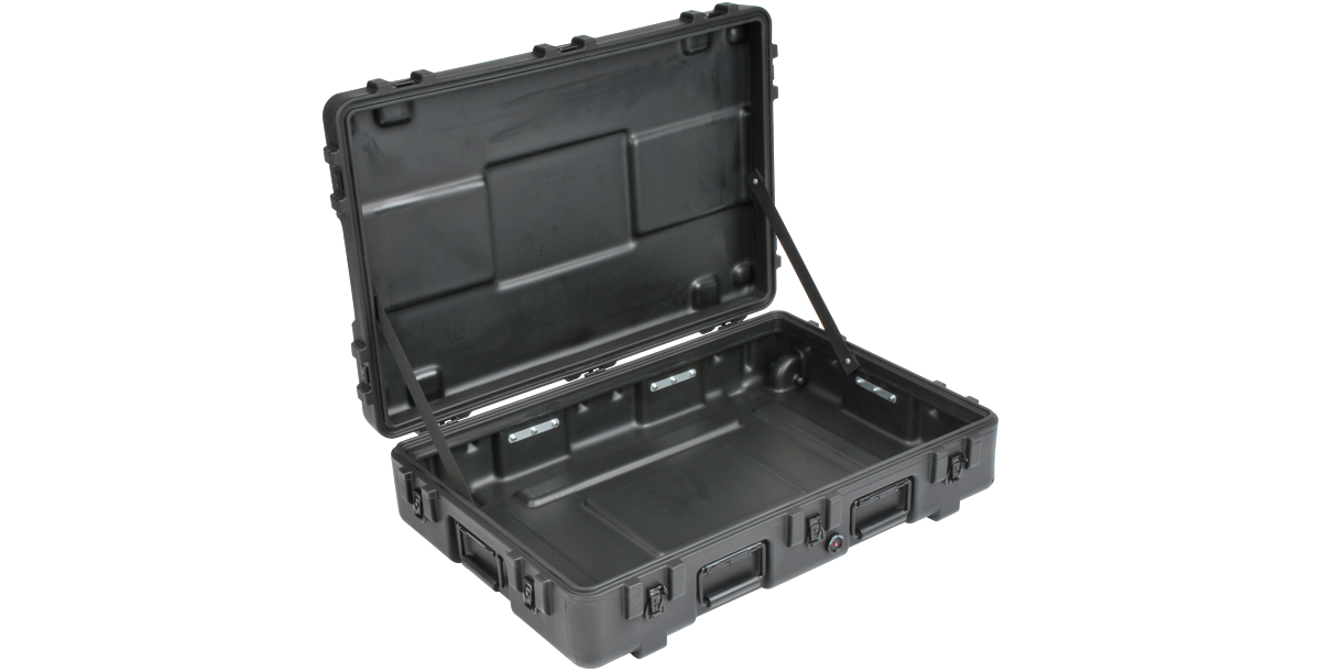 skb-rseries-3221-7-valise-tanche-noire-mousse-roulettes image 1