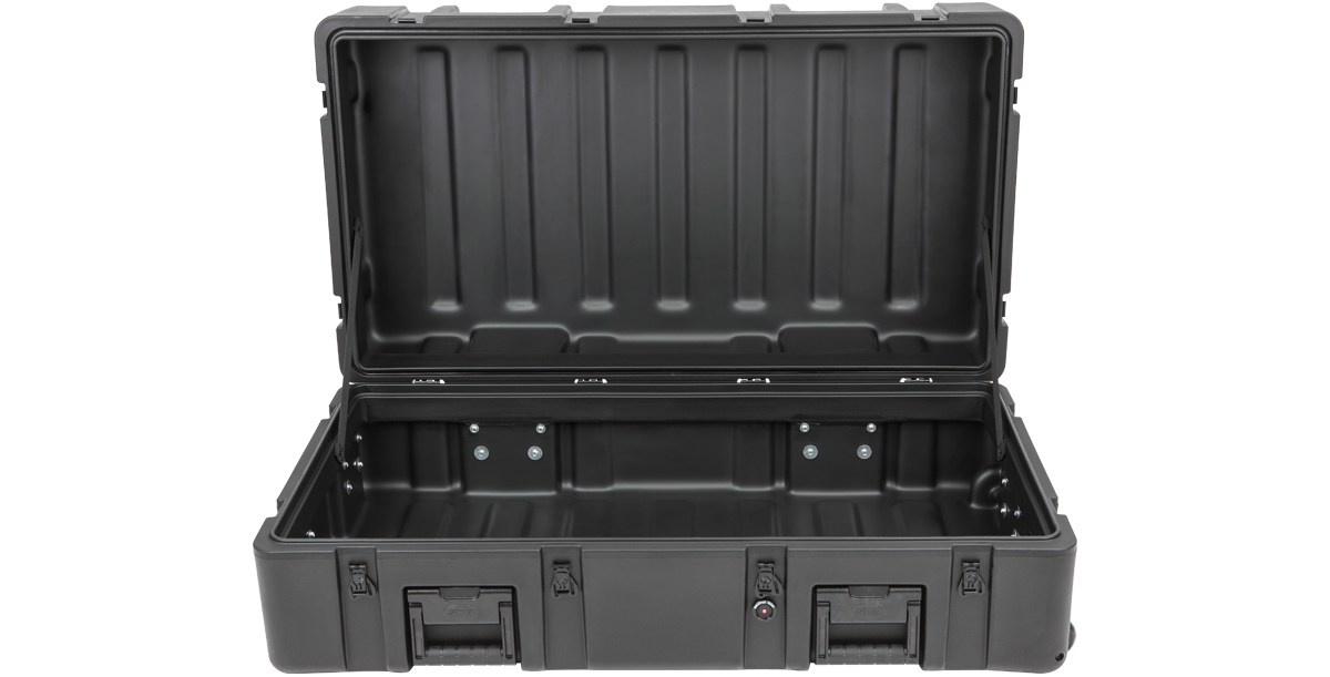 skb-rseries-4222-14-mallette-tanche-noire-roulettes image 3