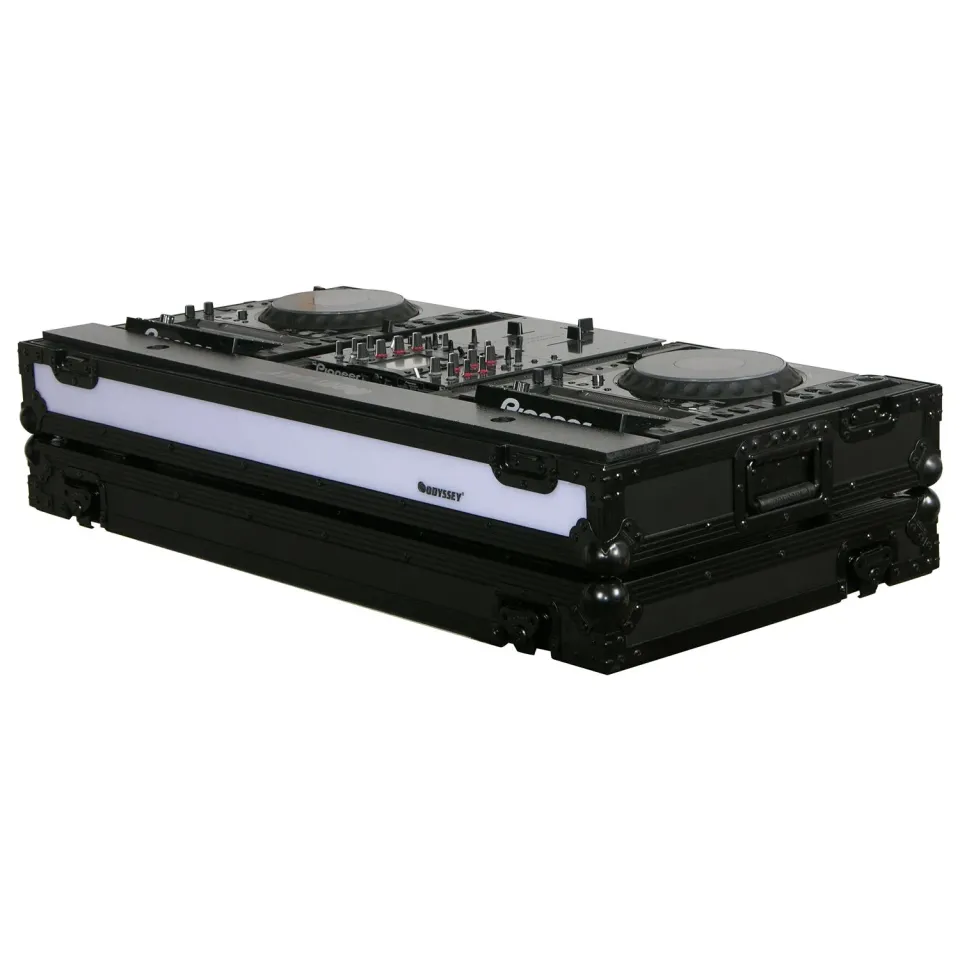 odyssey-black-label-coffin-dj-led-2-platines-mixeur-10-noir image 1